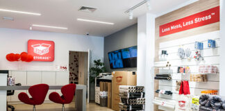 Dlaczego warto korzystać z usługi self storage