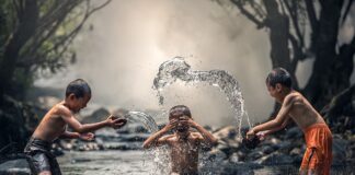 Jaki strój kąpielowy dla 50 latki? Jaki strój kąpielowy dla 50 latki?