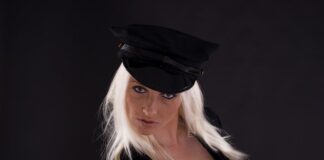 Jak dobrać czapkę do kształtu twarzy? Jak dobrać czapkę do kształtu twarzy?