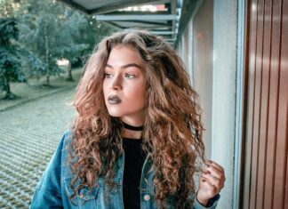 Czy chokery są jeszcze modne?