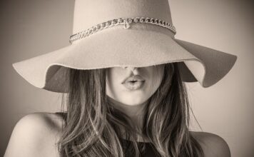 Czy rurki są modne 2023?